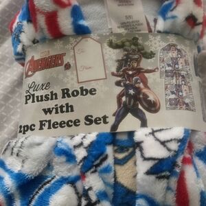 Marvel Avengers Luxe Plush Robe Set - Red, Blue, White